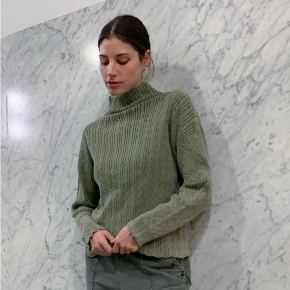 Hello Nite Size L Army Green Mock Neck Sweater (NWT)